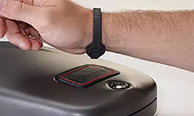 Hornady Rapid Safe Adjustable Wristband - Black