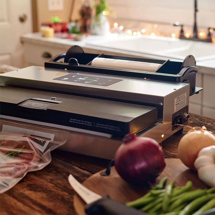Lem Products Maxvac 500 Vacuum Sealer With Bag Holder & Cutter - Image 4