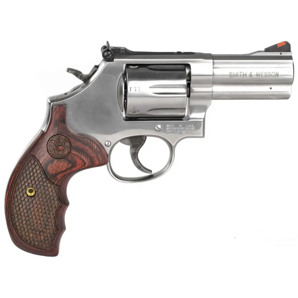 Smith & Wesson 686 Plus Deluxe .357 Magnum 3-INCH 7-ROUND Revolver