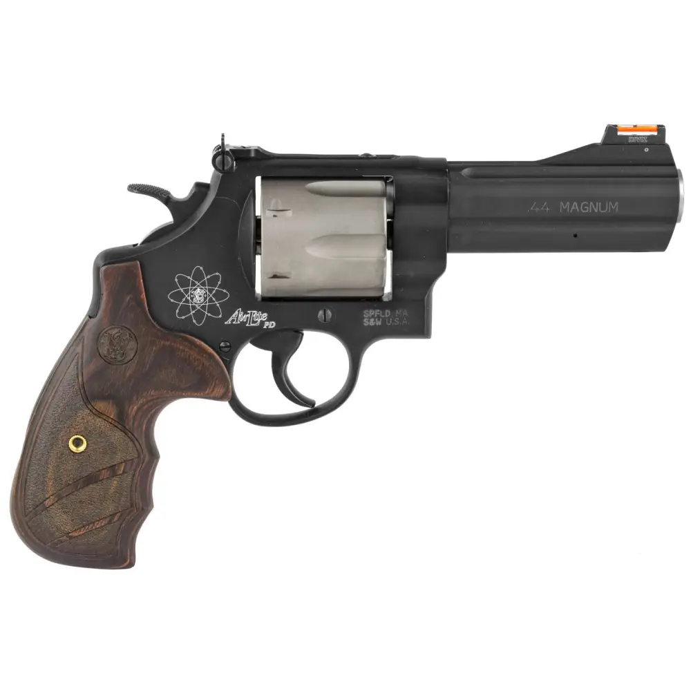 Smith & Wesson 329PD 44MAG 4 6-SHOT Scandium Frame