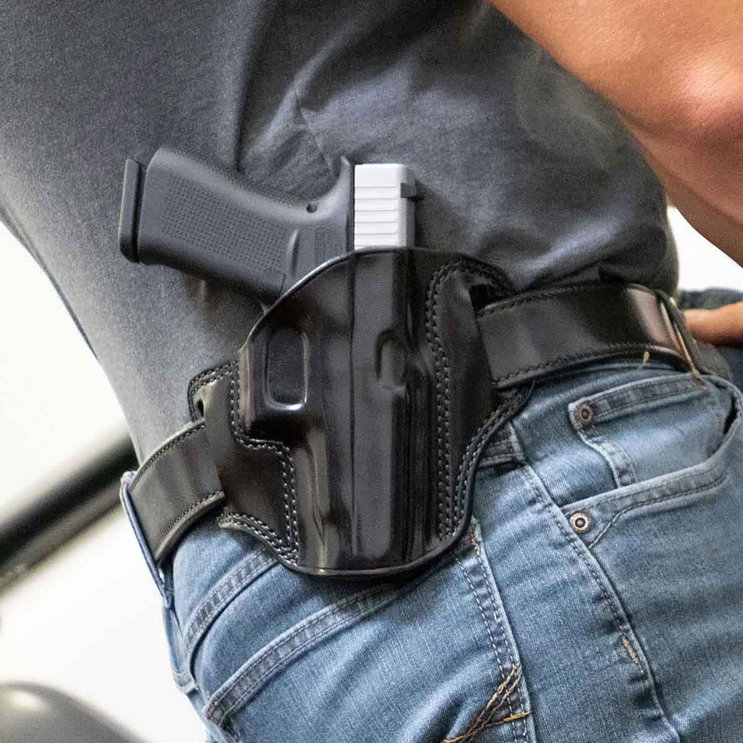 Galco CM876B Combat Master Black Leather Holster for Springfield Hellcat Pro