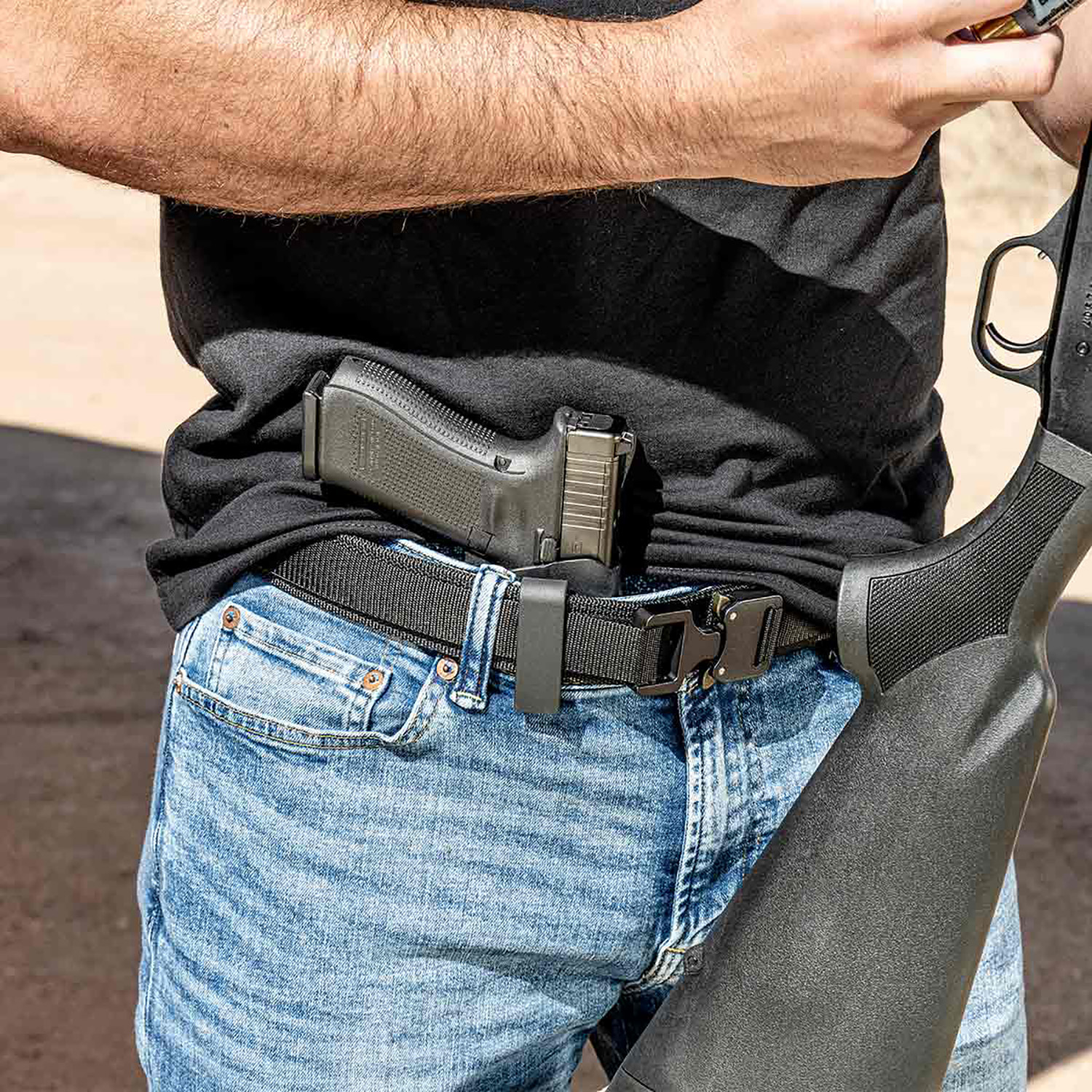 Galco TUC890B Tuck-n-go 2.0 Black Leather Holster Ruger MAX-9 - Image 3